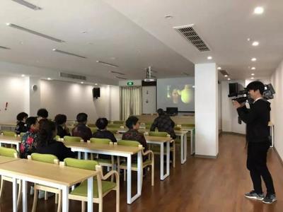 溫州攝制組走進百齡幫&middot;潘橋街道養(yǎng)老服務中心采訪